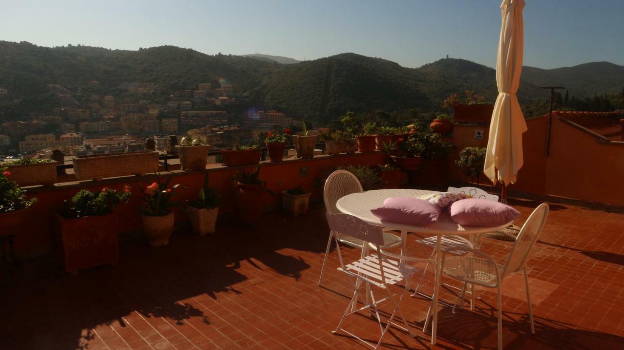 Ferienwohnung La Casa Di Elba E Mario Porto Santo Stefano  Exterior foto
